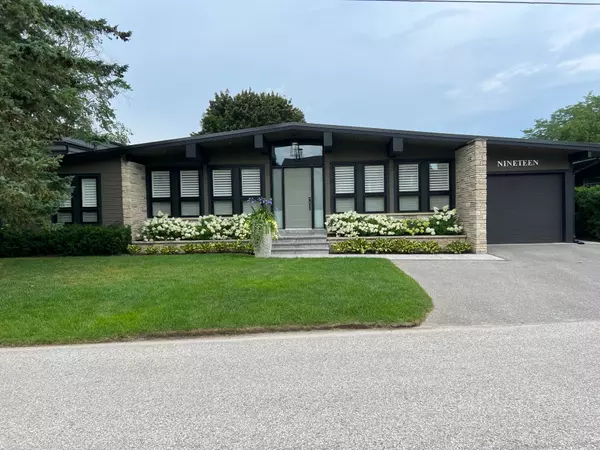 Simcoe, ON L9Y 0G7,19 Golfview DR