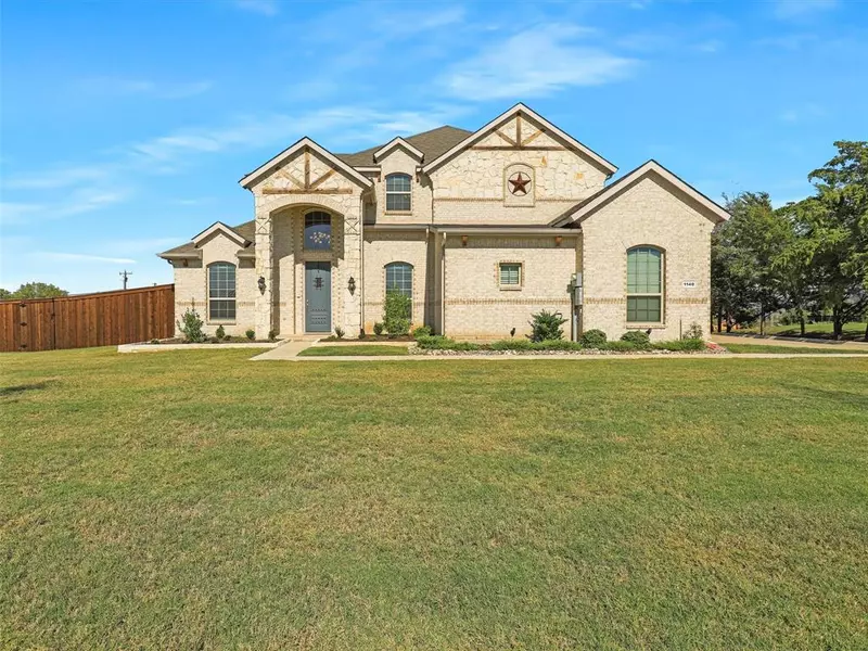 1140 Barrix Drive, Forney, TX 75126