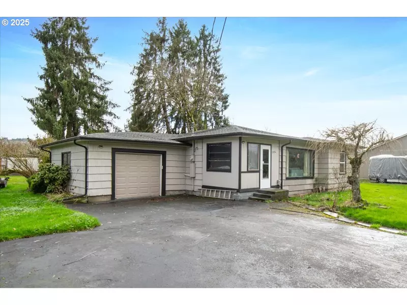 5556 MT SOLO RD, Longview, WA 98632