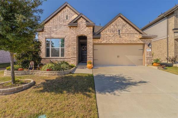 5621 Southern Fern Road,  Garland,  TX 75043