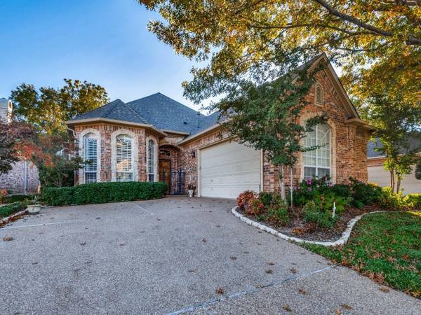 1922 Channing Park Drive, Arlington, TX 76013