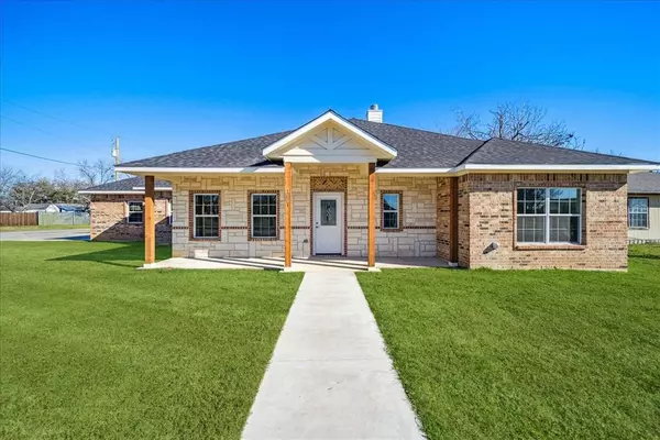 1601 Harper Street, Kaufman, TX 75142