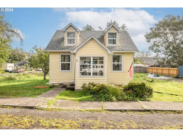 Ilwaco, WA 98624,110 ADVENT ST