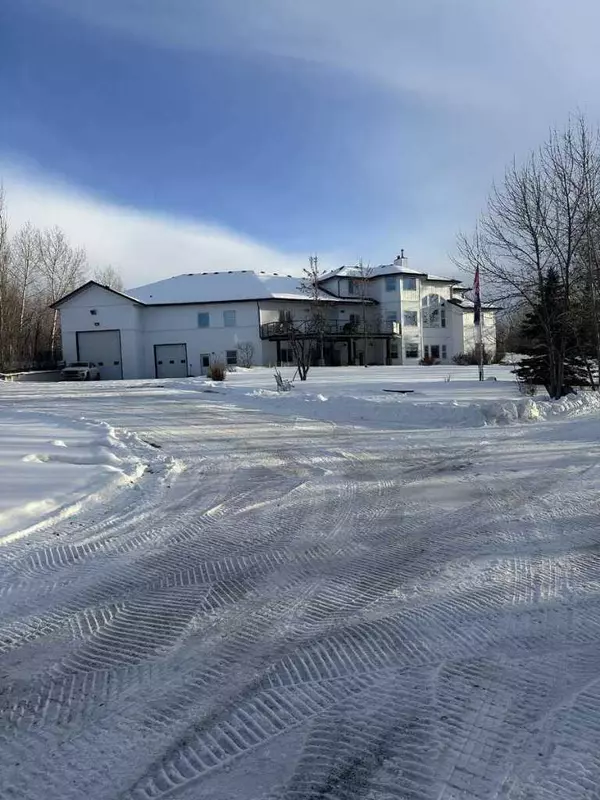 Rural Red Deer County, AB T4E 1C4,26174 Highway 11 #6