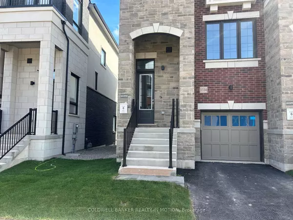 1334 Kobzar DR, Oakville, ON L6M 5R4