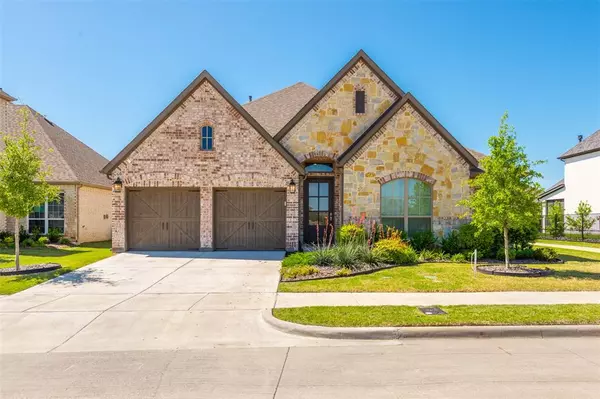 2418 Colonial Lane, Midlothian, TX 76065