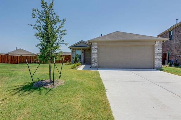 3326 Margay Run, Crandall, TX 75114