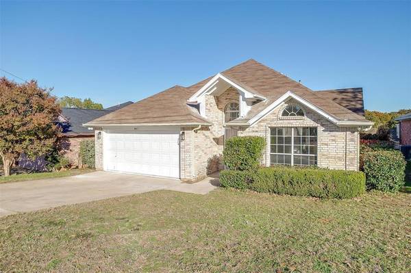 1467 Morrison Drive,  Fort Worth,  TX 76112