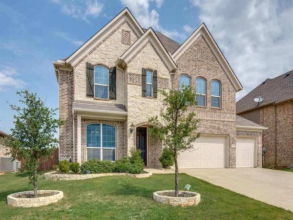 2405 Playa del Mar Drive, Little Elm, TX 75068