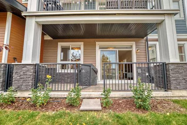 35 Walgrove WALK Southeast #108, Calgary, AB T2X 4S6