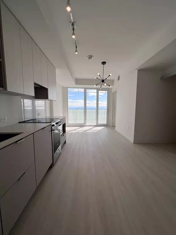 Mississauga, ON L5B 0M4,3883 Quartz RD #5008