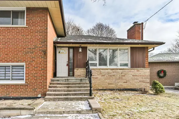 Toronto C13, ON M3A 1G7,5 Coral Cove CRES