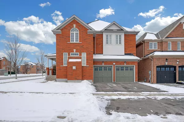 2 Fred Mason ST, Georgina, ON L4P 0G1