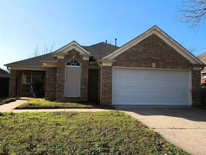 1121 Marshall Drive, Euless, TX 76039