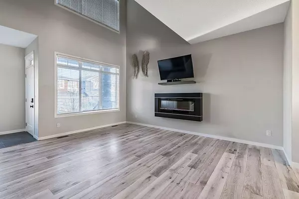 Calgary, AB T2X4H4,532 Belmont Heath SW