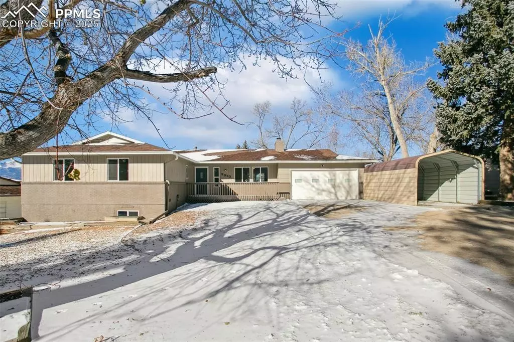 Colorado Springs, CO 80917,3870 Bunk House DR