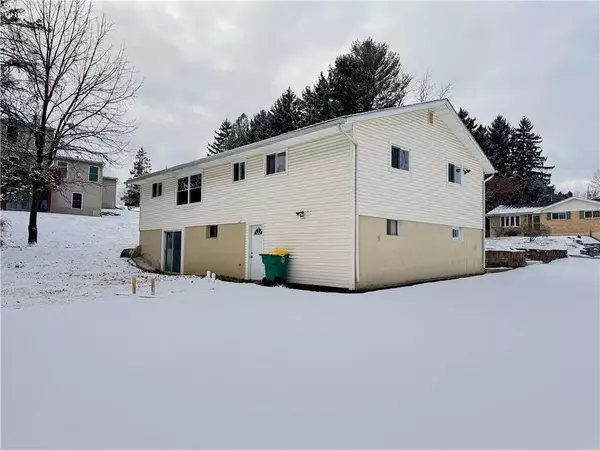 Palmer Twp, PA 18045,3210 glen Avenue