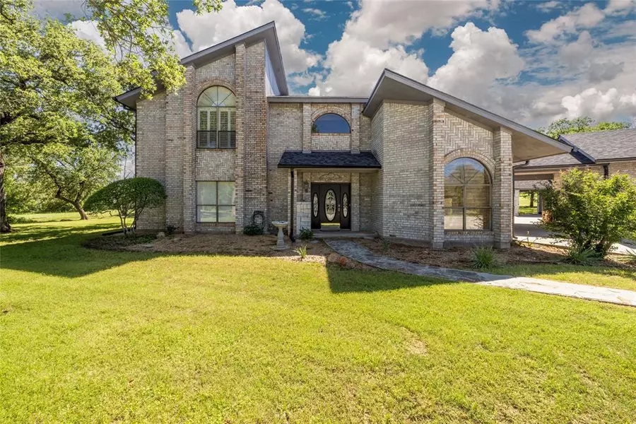 519 Durbin Court, Runaway Bay, TX 76426