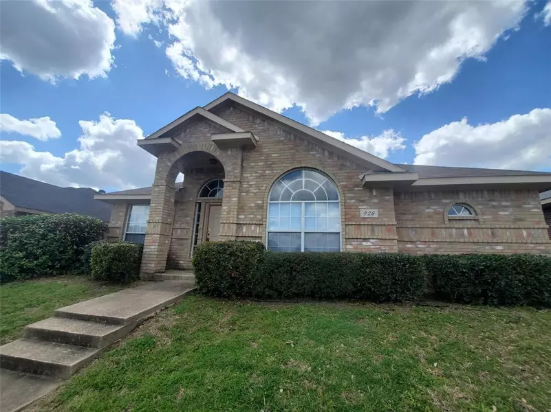 928 Chelsea Drive, Mesquite, TX 75149