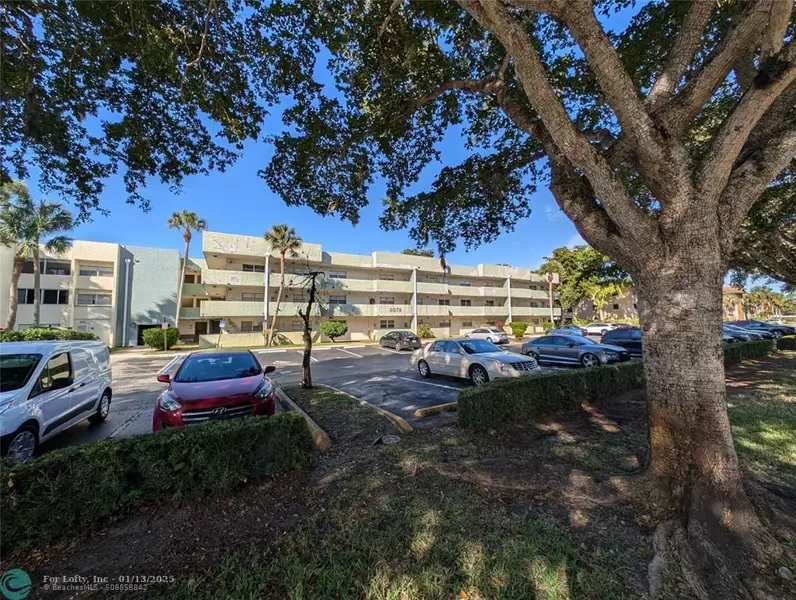 6075 N Sabal Palm Blvd  #204, Tamarac, FL 33319