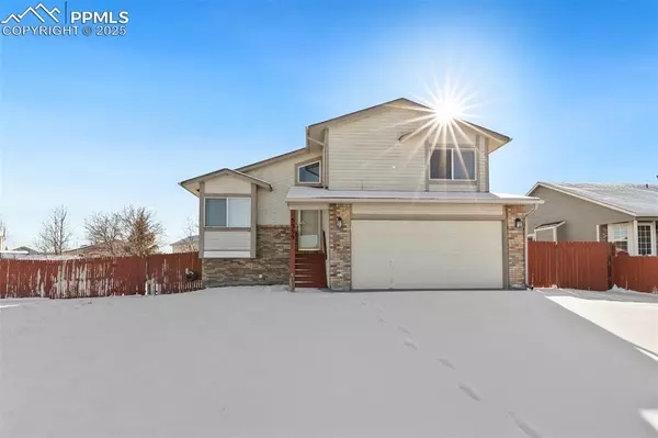 5359 Suburban DR, Colorado Springs, CO 80911