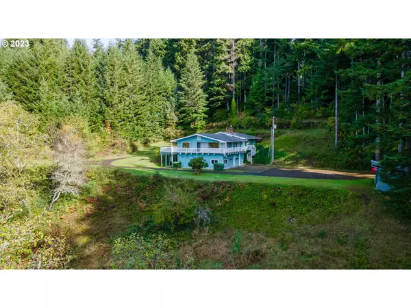 North Bend, OR 97459,68950 SAINT DENNIS RD