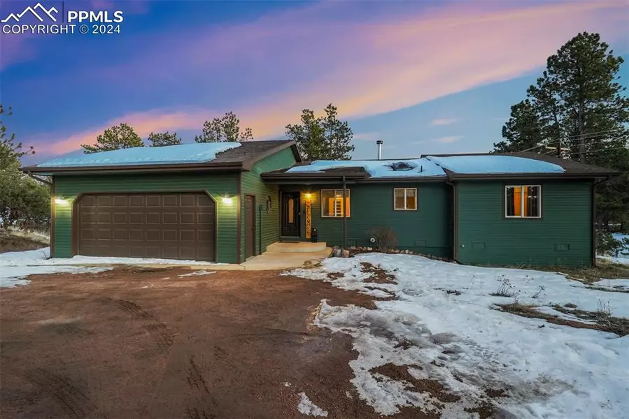 36 Quartz RD, Florissant, CO 80816