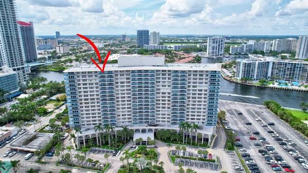 Hollywood, FL 33019,3800 S Ocean Dr  #1814