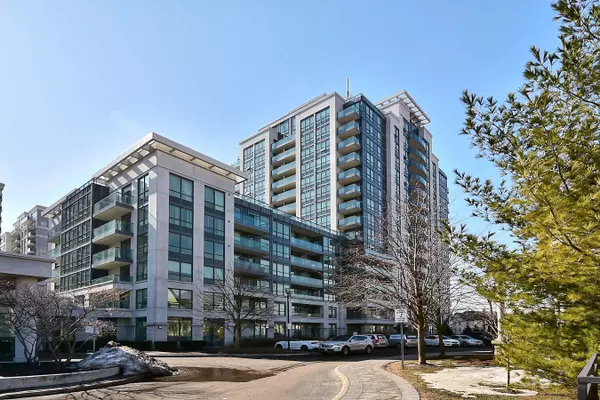 30 North Park RD #209, Vaughan, ON L4J 0G6