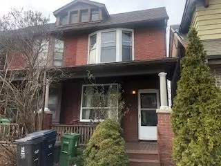 Toronto E02, ON M4C 4B7,920 Woodbine AVE