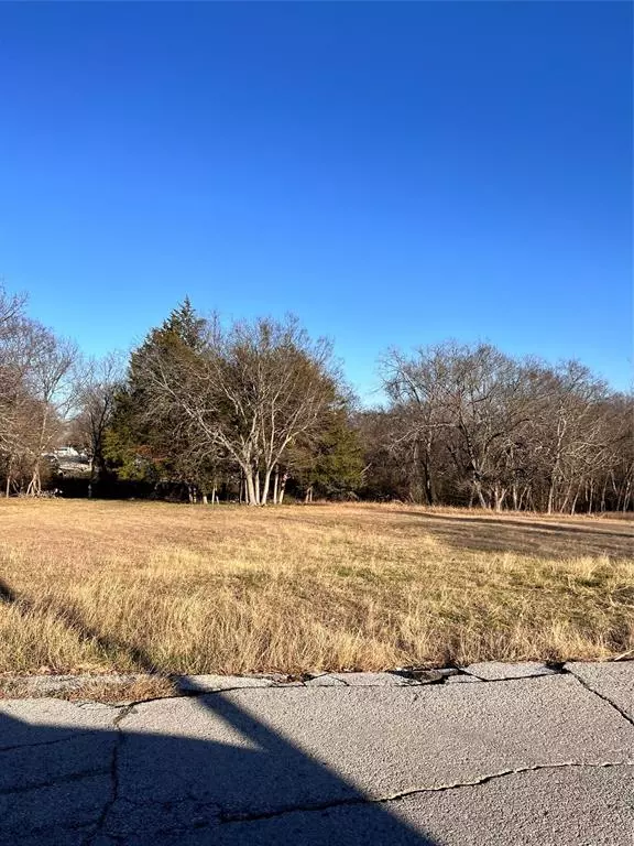 Wilmer, TX 75172,804 Kissell Road