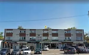 Toronto W08, ON M8X 1Y3,4227 B Dundas ST W #1