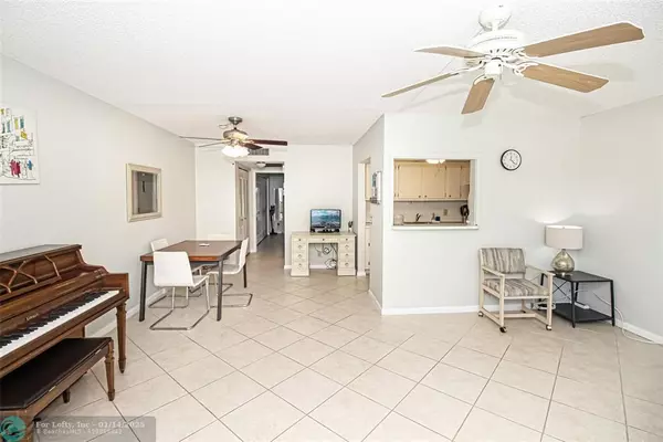 Deerfield Beach, FL 33442,2086 Harwood F  #2086