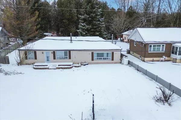 East Gwillimbury, ON L0G 1R0,21654 Warden AVE