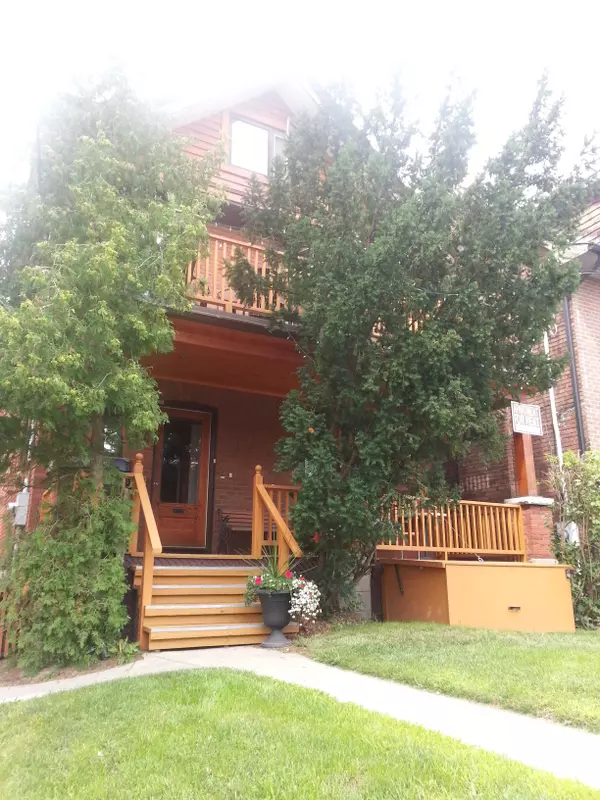 74 Constance ST #Upper, Toronto W01, ON M6R 1S6