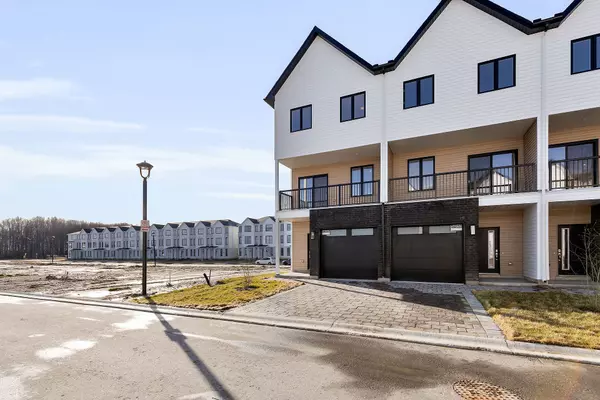 London, ON N6G 3P2,1595 Capri CRES #48