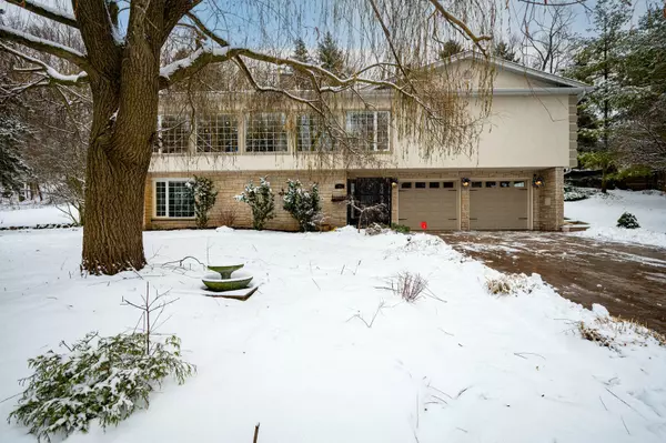 Waterloo, ON N2P 2E2,15 Grand Hill DR