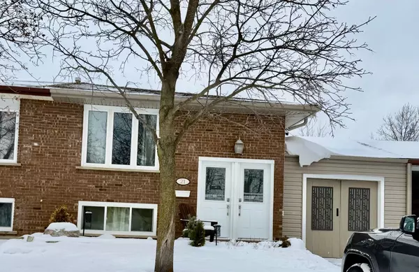 21 Nora CT, Cambridge, ON N3C 3N1