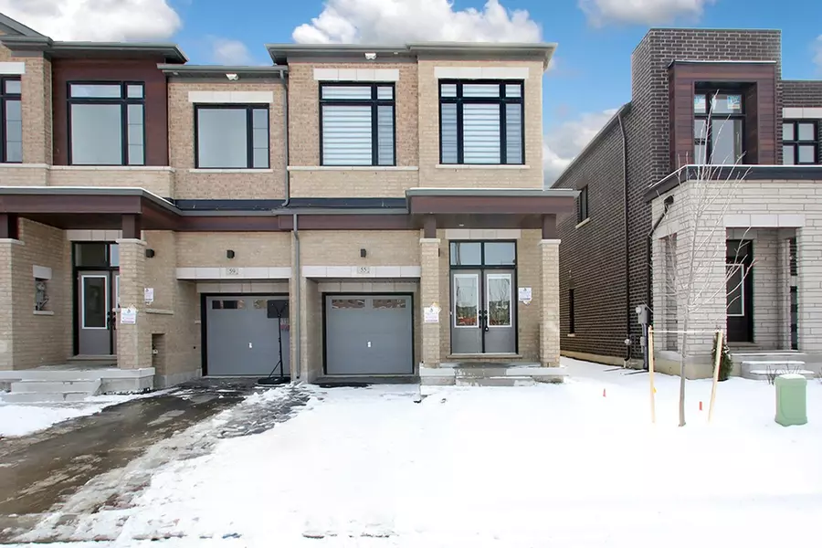 55 Kinloss ST, Vaughan, ON L4H 5J6