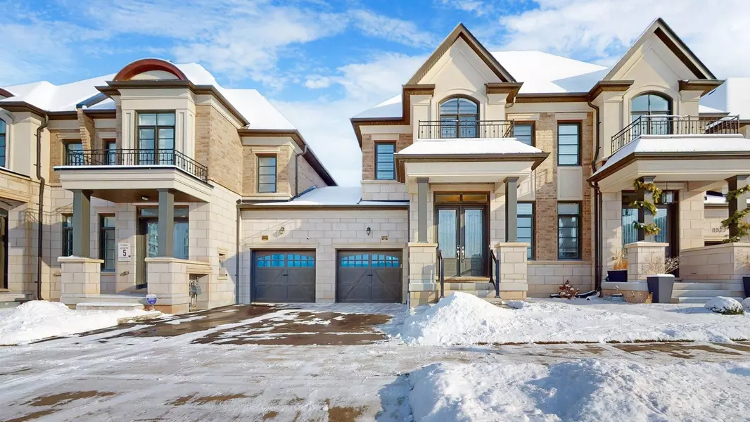 1329 Merton RD, Oakville, ON L6M 5L7