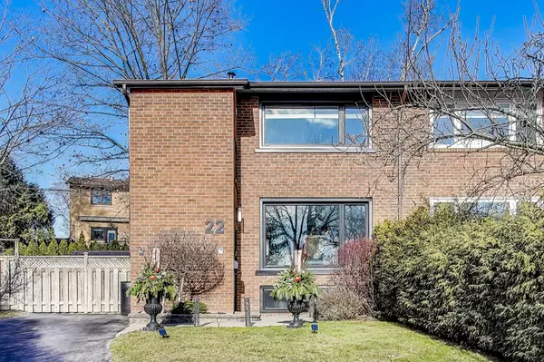 22 Ballymena CT, Toronto C13, ON M3C 2B9