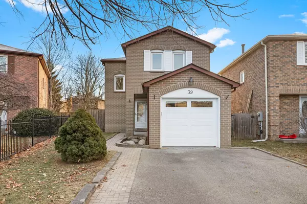 39 Stockbridge CRES, Ajax, ON L1T 2G8