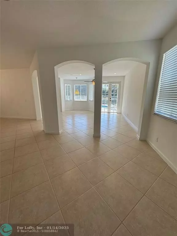 Weston, FL 33327,406 Conservation Dr