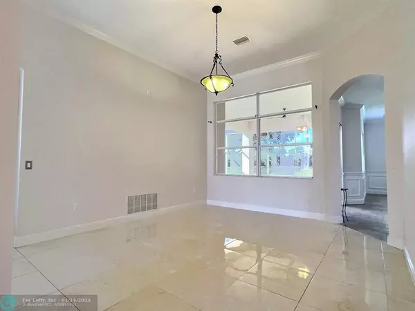 Port St Lucie, FL 34986,655 SW Long Key Ct