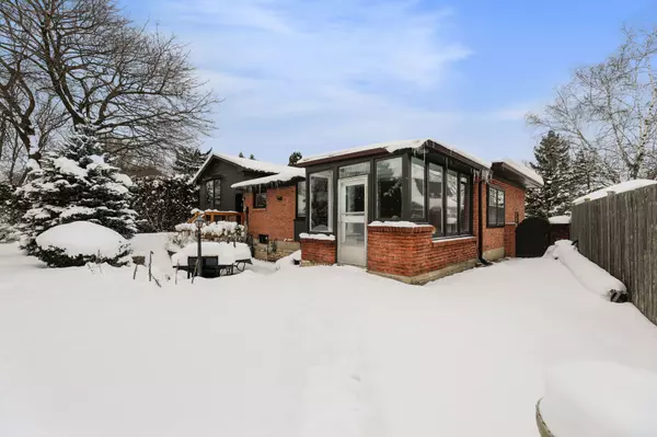 London, ON N5Z 4H3,59 Glenroy CT