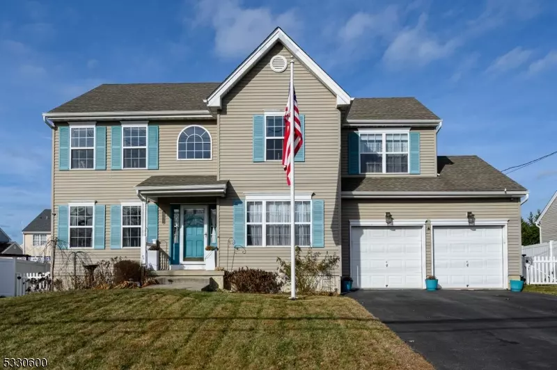 102 Nautilus Dr, Barnegat Twp., NJ 08005