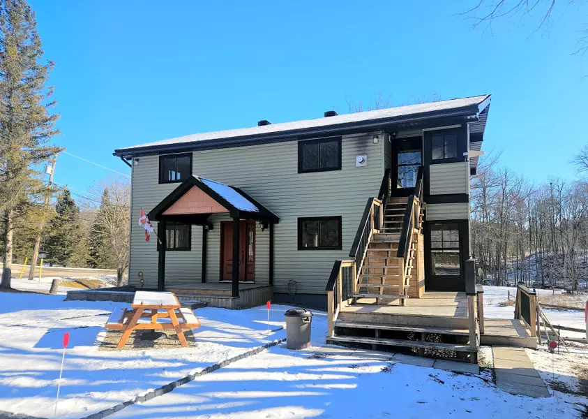 1857 Crow Lake RD, Central Frontenac, ON K0H 2B0