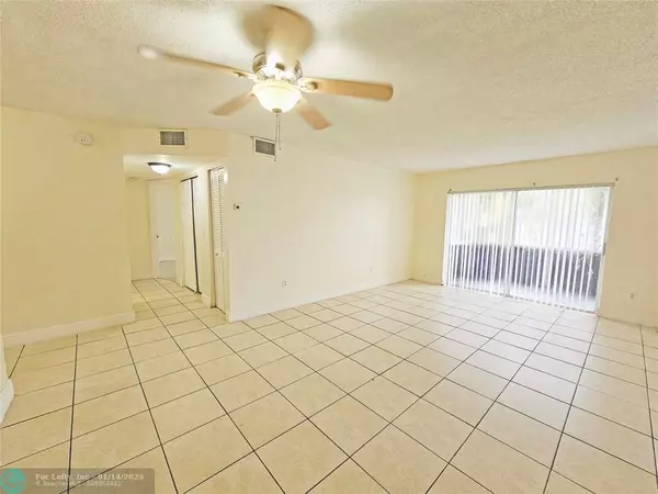 Lauderhill, FL 33313,2800 NW 56th Ave  #B-106