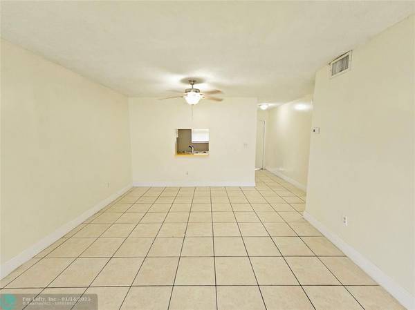 Lauderhill, FL 33313,2800 NW 56th Ave  #B-106