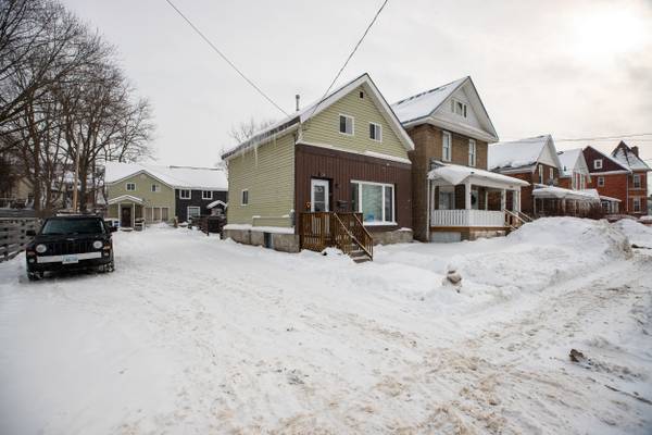 1235 2ND AVE E, Owen Sound, ON N4K 2J2